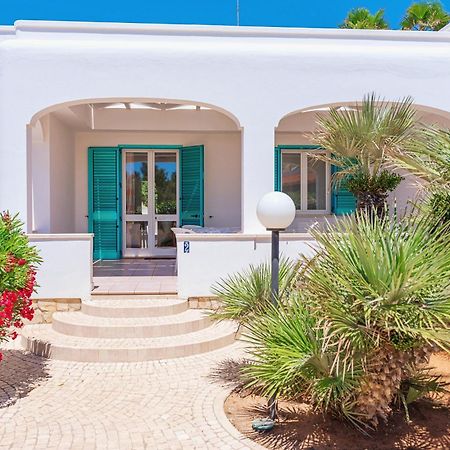 Residence Oasi Sul Mare Torre Suda Ngoại thất bức ảnh