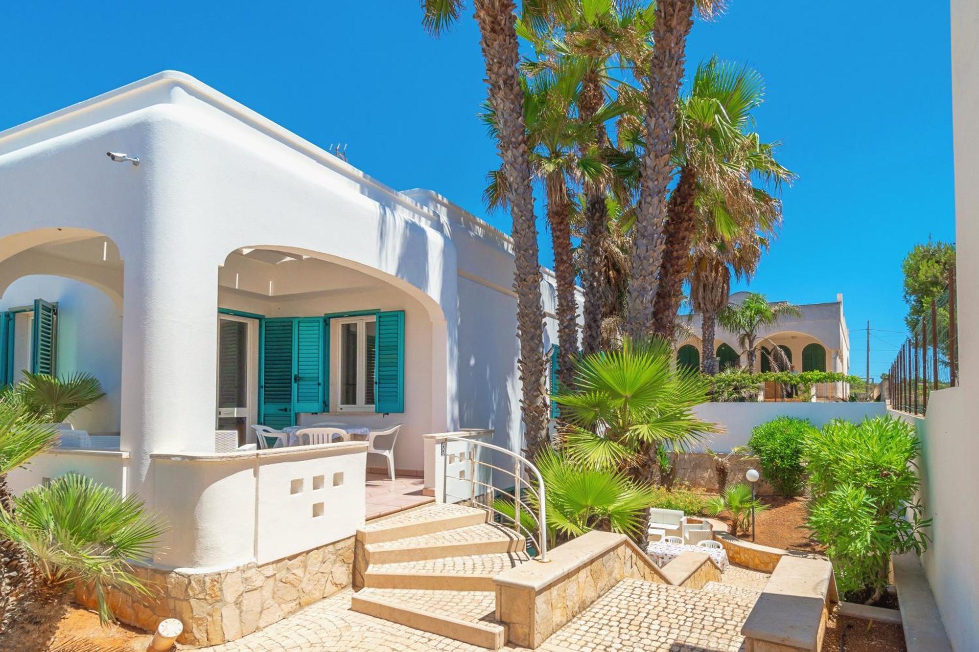 Residence Oasi Sul Mare Torre Suda Ngoại thất bức ảnh